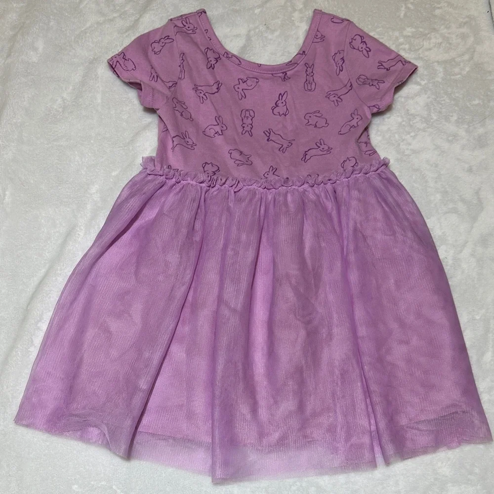 EUC girls 4pc Easter bunny bundle-3 dresses & pair of pajamas 3t